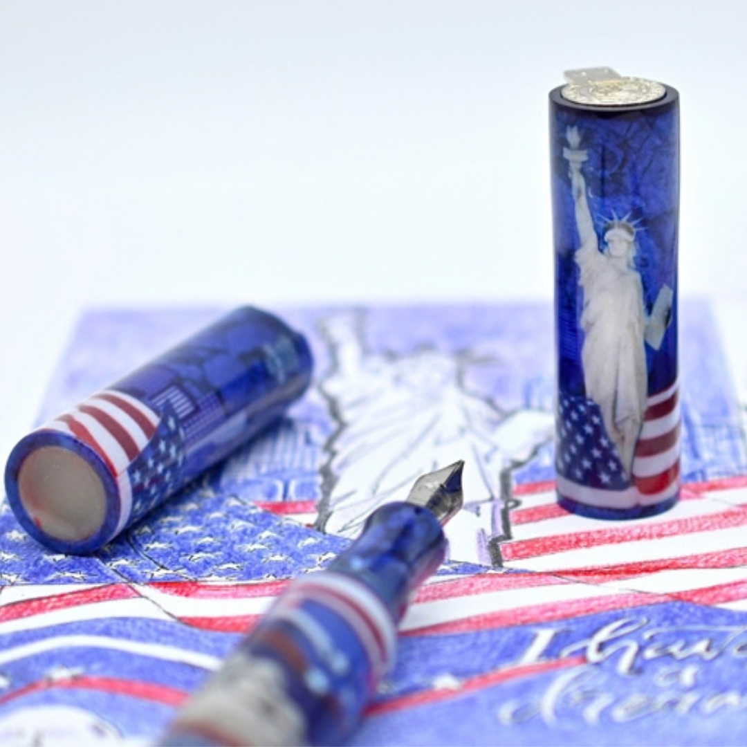 Corpo, cappuccio e stilografica The American Dream sul disegno originale